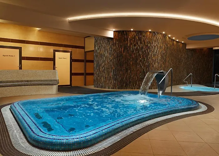 Sanatorium Uzdrowiskowe Dukat Medical Ośrodek wypoczynkowy *