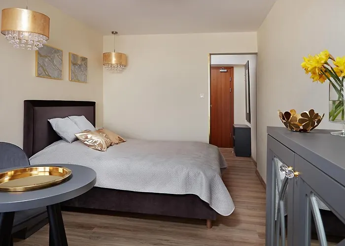 Sanatorium Uzdrowiskowe Dukat Medical Ośrodek wypoczynkowy *